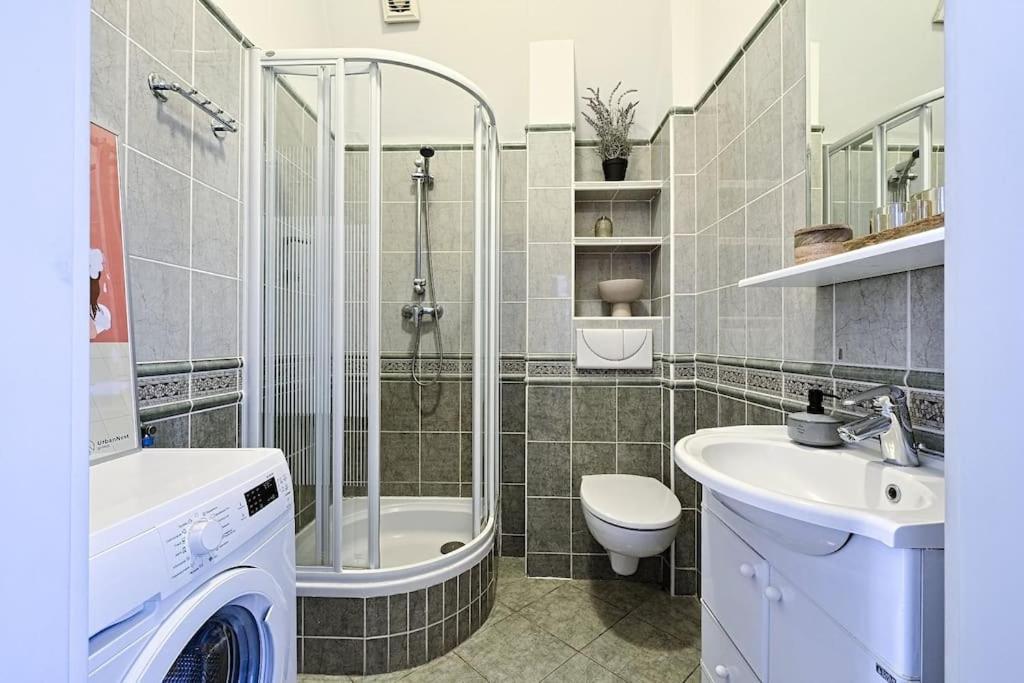 Urbannestgroup - Old Town - Stare - Celna 2 Apartament